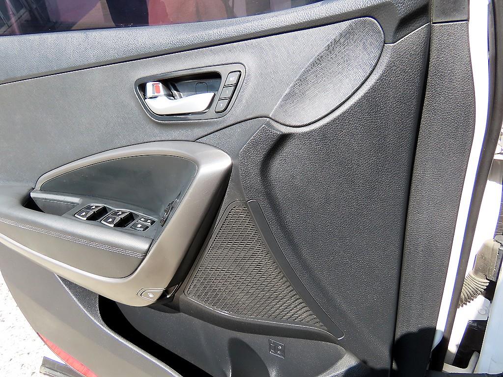 HYUNDAI Santa Fe - Vista 11