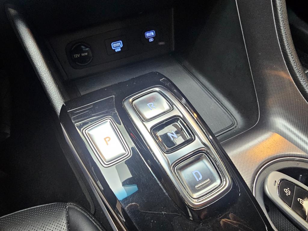 HYUNDAI Sonata - Vista 4