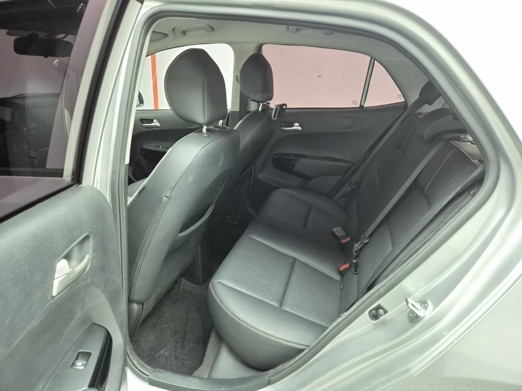 KIA Morning - Vista 11