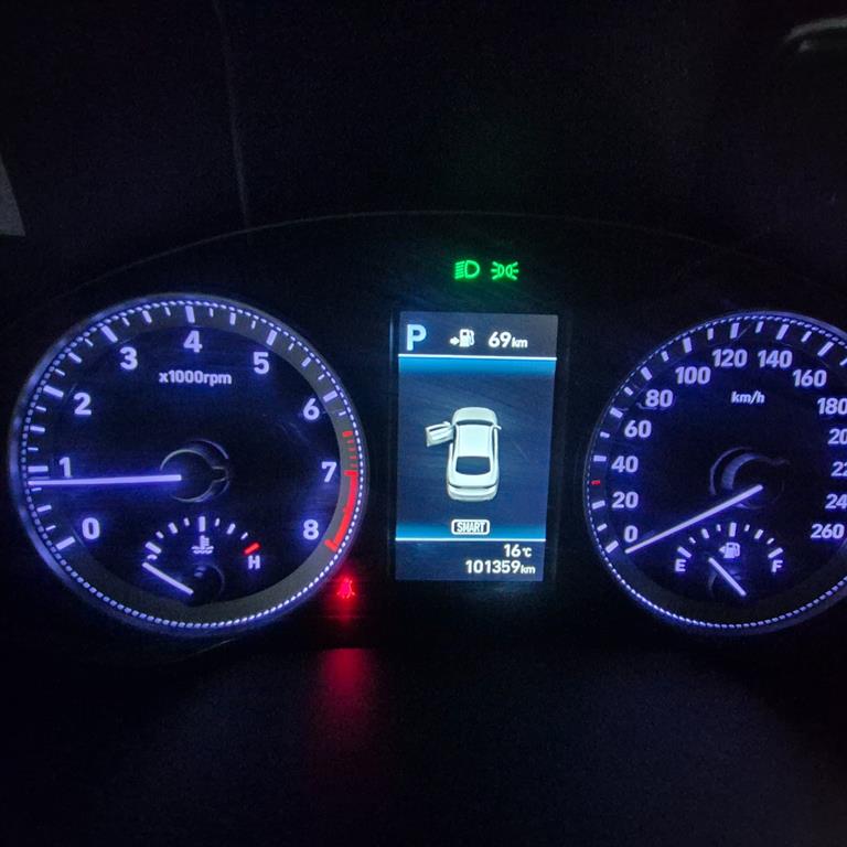 HYUNDAI Grandeur - Vista 6