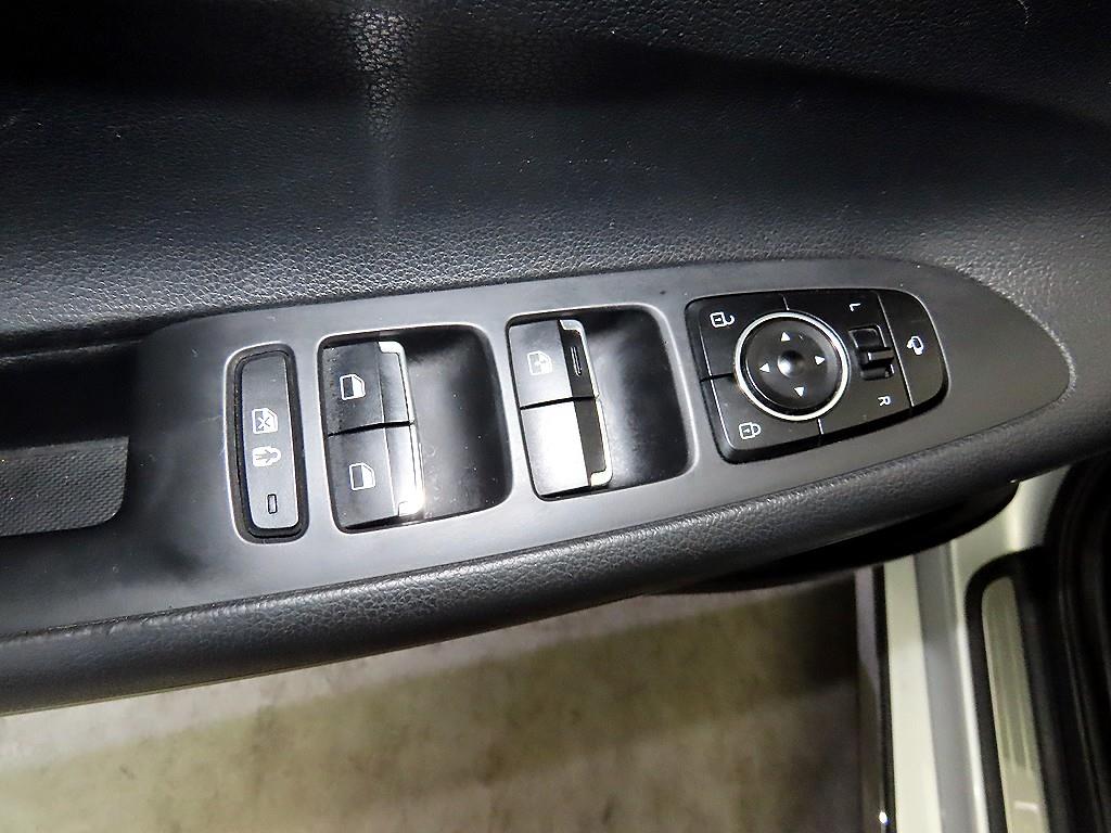 HYUNDAI Grandeur 2021 Plateado - Importación desde Corea - HF Imports Iquique - Foto 13