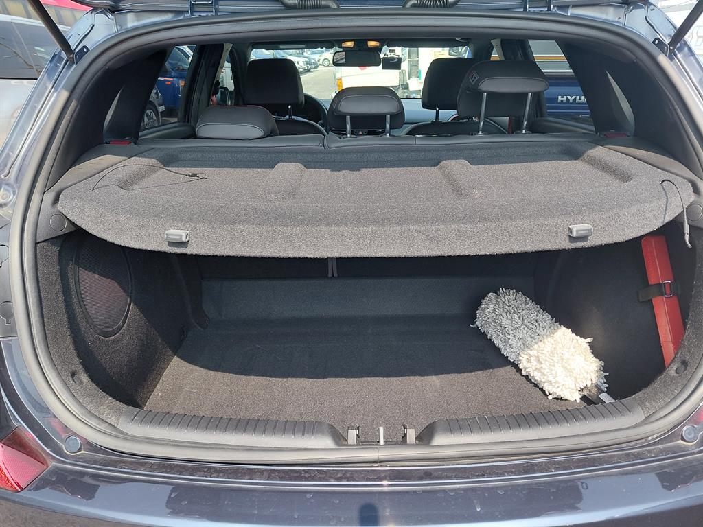 HYUNDAI i30 - Vista 6