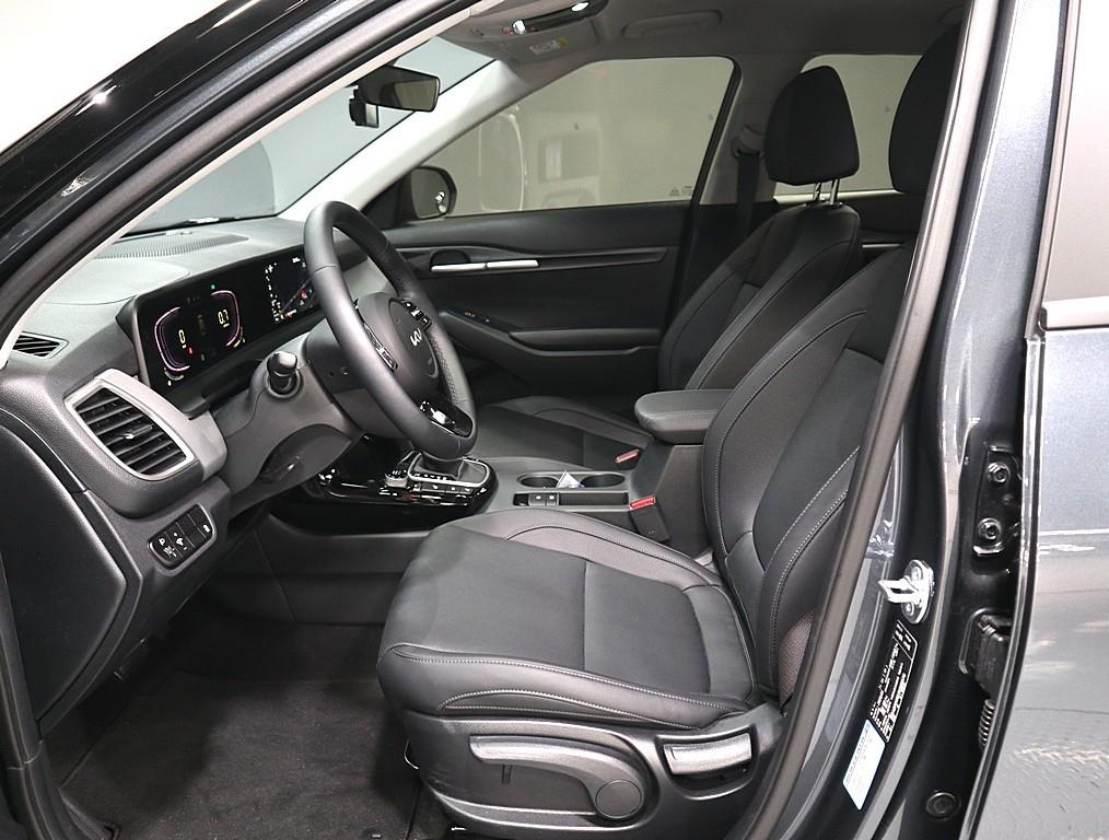 KIA Seltos - Vista 9