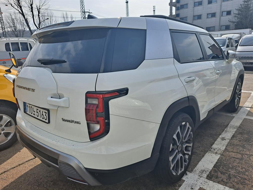 Ssangyong Torres - Vista 5
