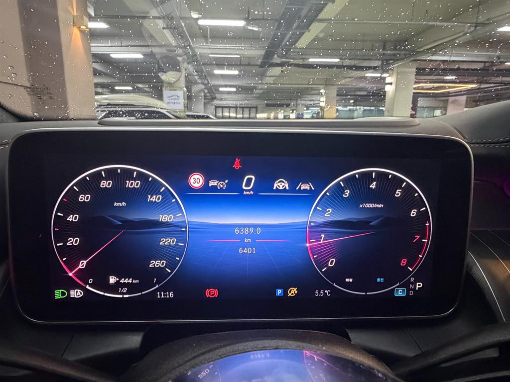 Mercedes Benz GLC Class - Vista 10