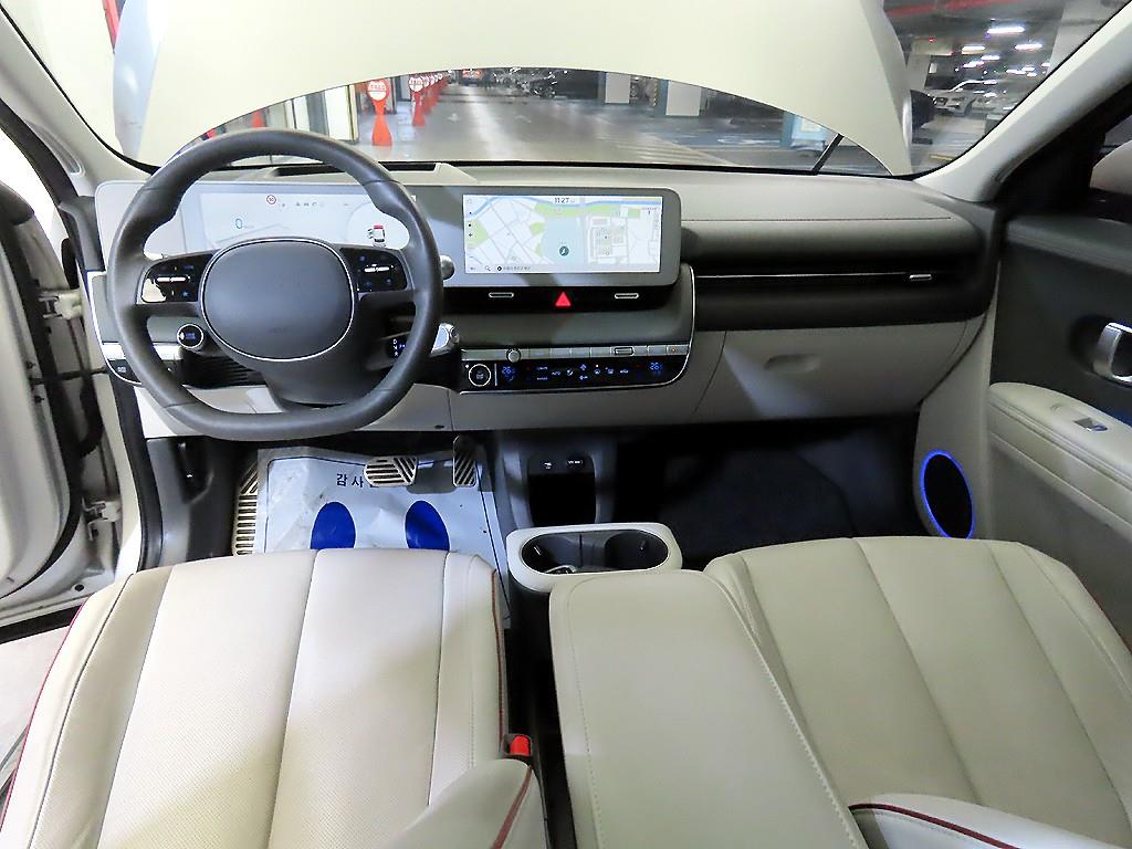 HYUNDAI Ioniq 5 - Vista 10
