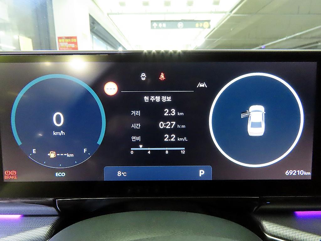 HYUNDAI Grandeur - Vista 9