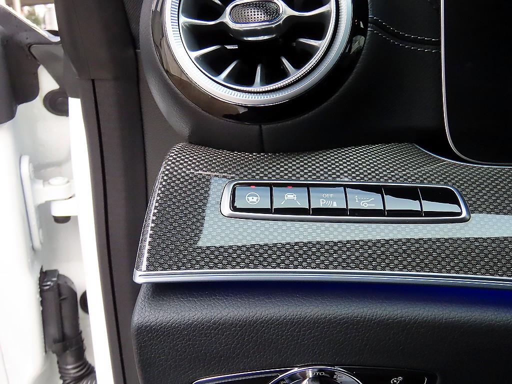 Mercedes Benz E class 2017 Blanco - Importación desde Corea - HF Imports Iquique - Foto 13