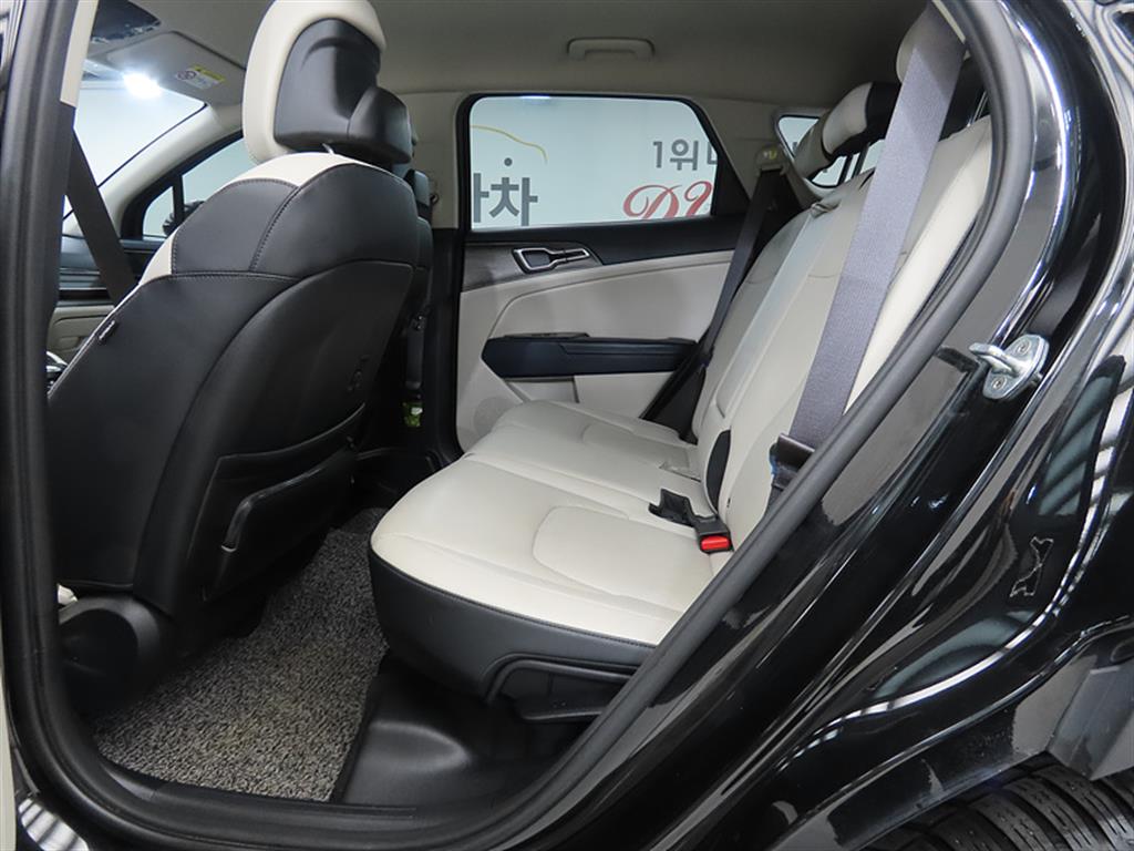 KIA Sportage - Vista 6