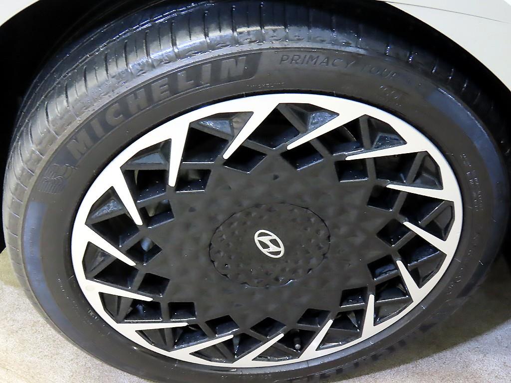 HYUNDAI Ioniq 5 2022 Gold color - Importación desde Corea - HF Imports Iquique - Foto 20