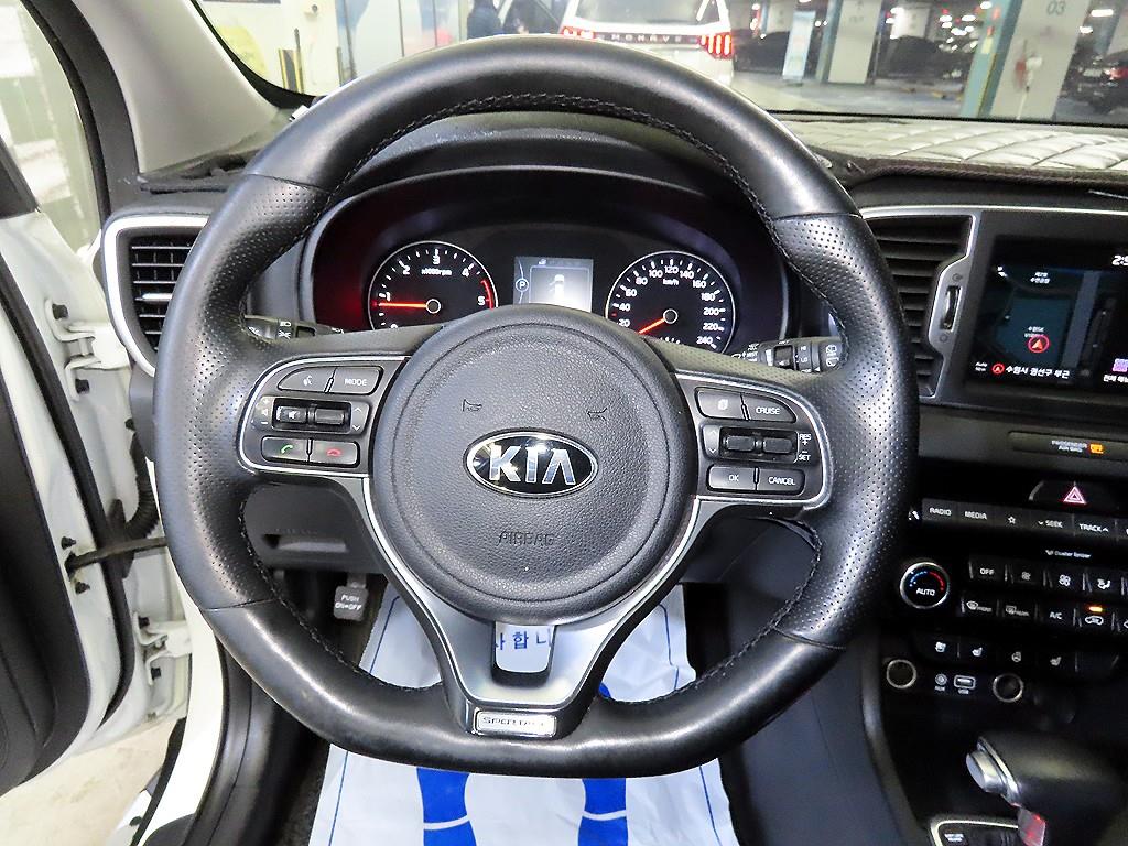 KIA Sportage - Vista 8