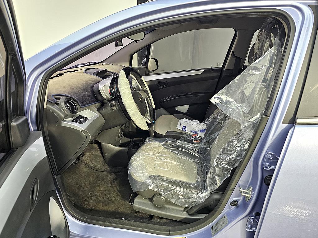 Chevrolet Spark - Vista 8