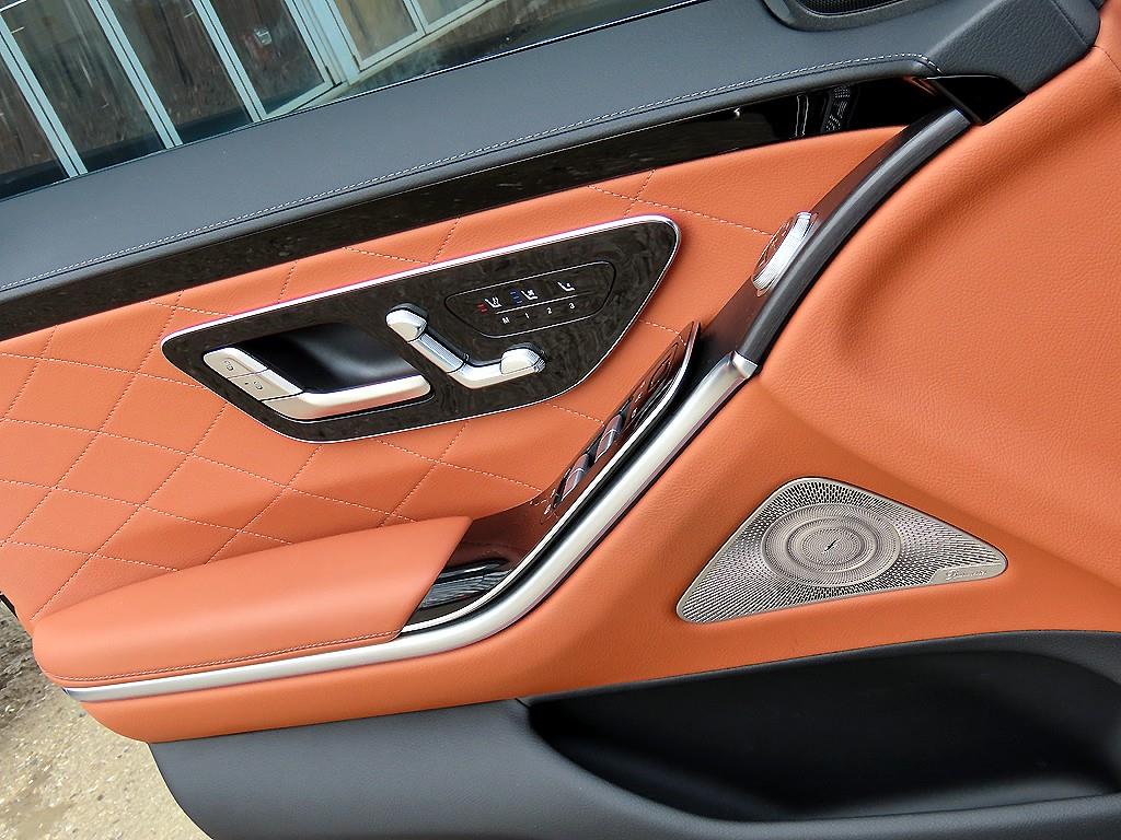 Mercedes Benz S Class - Vista 12