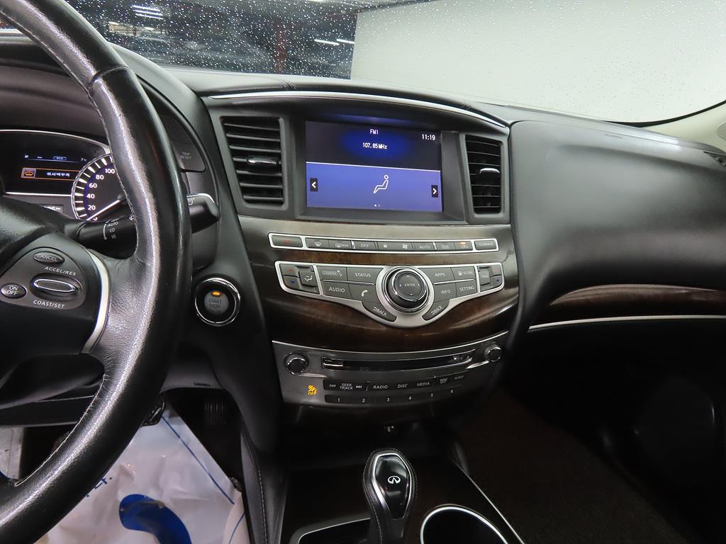 Infiniti QX - Vista 10