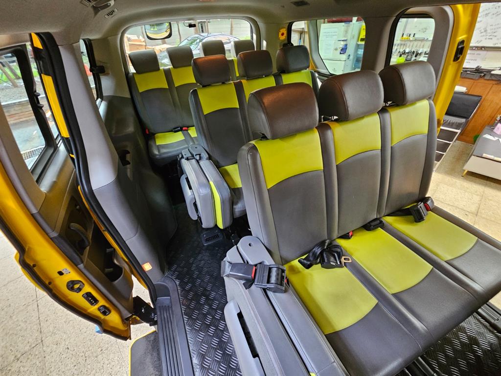 HYUNDAI Starex 2019 Amarillo - Importación desde Corea - HF Imports Iquique - Foto 15