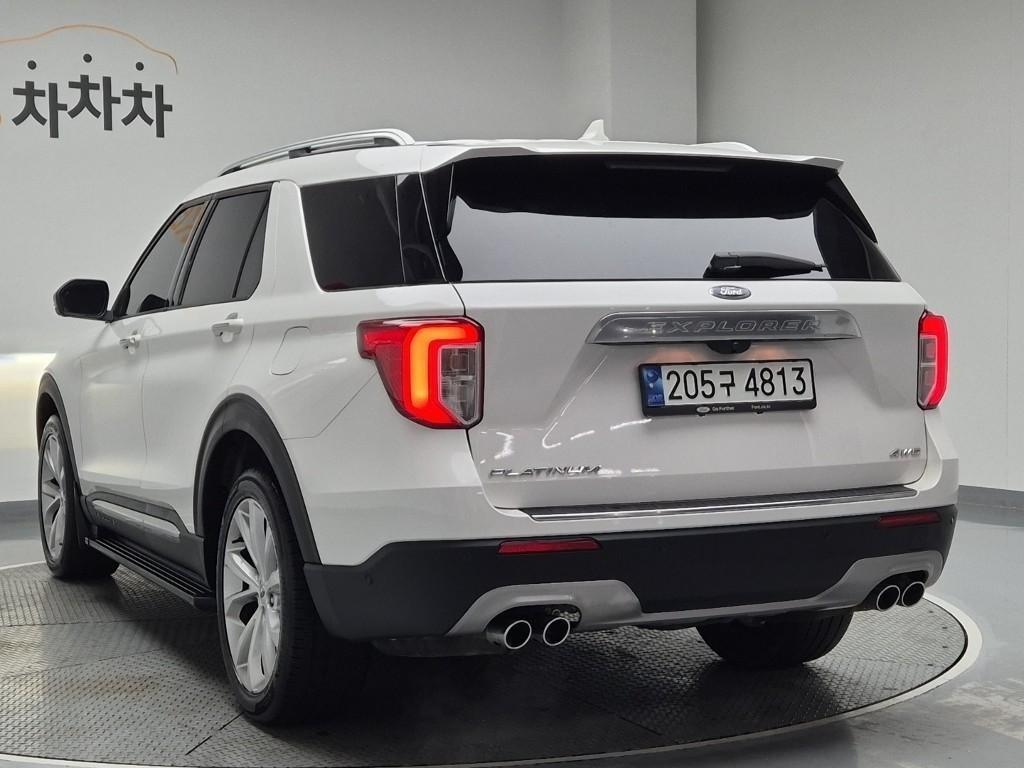 Ford Explorer - Vista 4