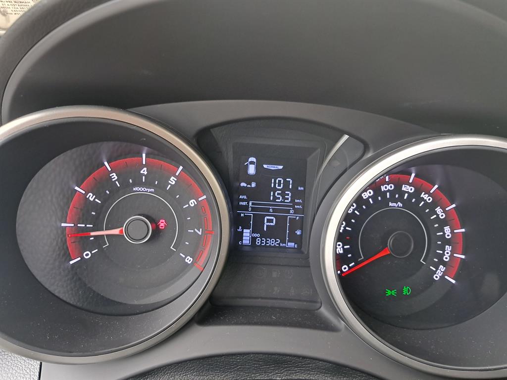 Ssangyong Tivoli - Vista 5