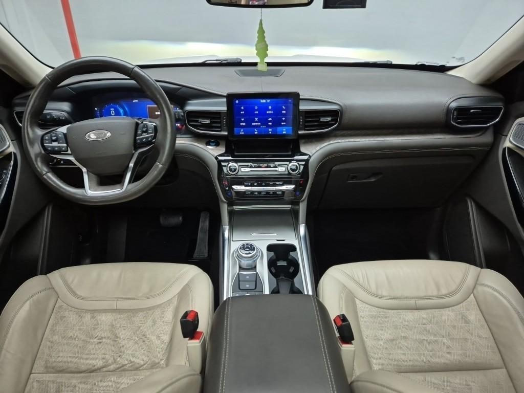 Ford Explorer - Vista 5