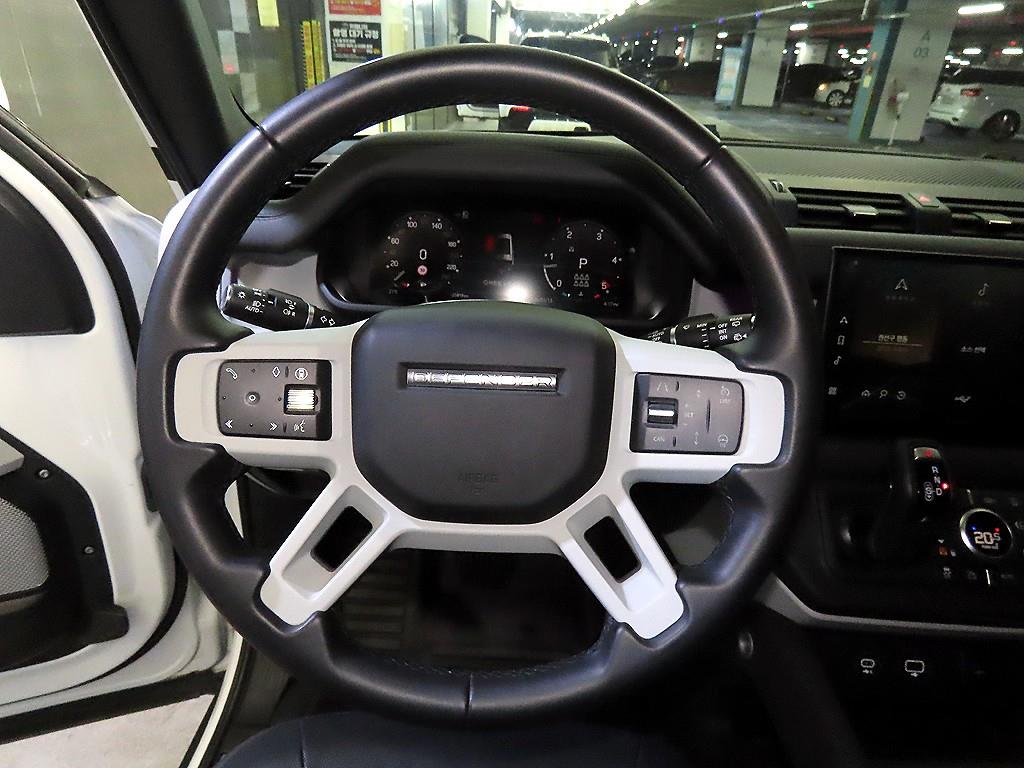 Land Rover Defender - Vista 8