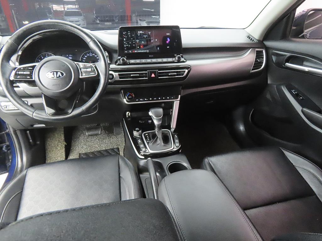 KIA Seltos - Vista 7