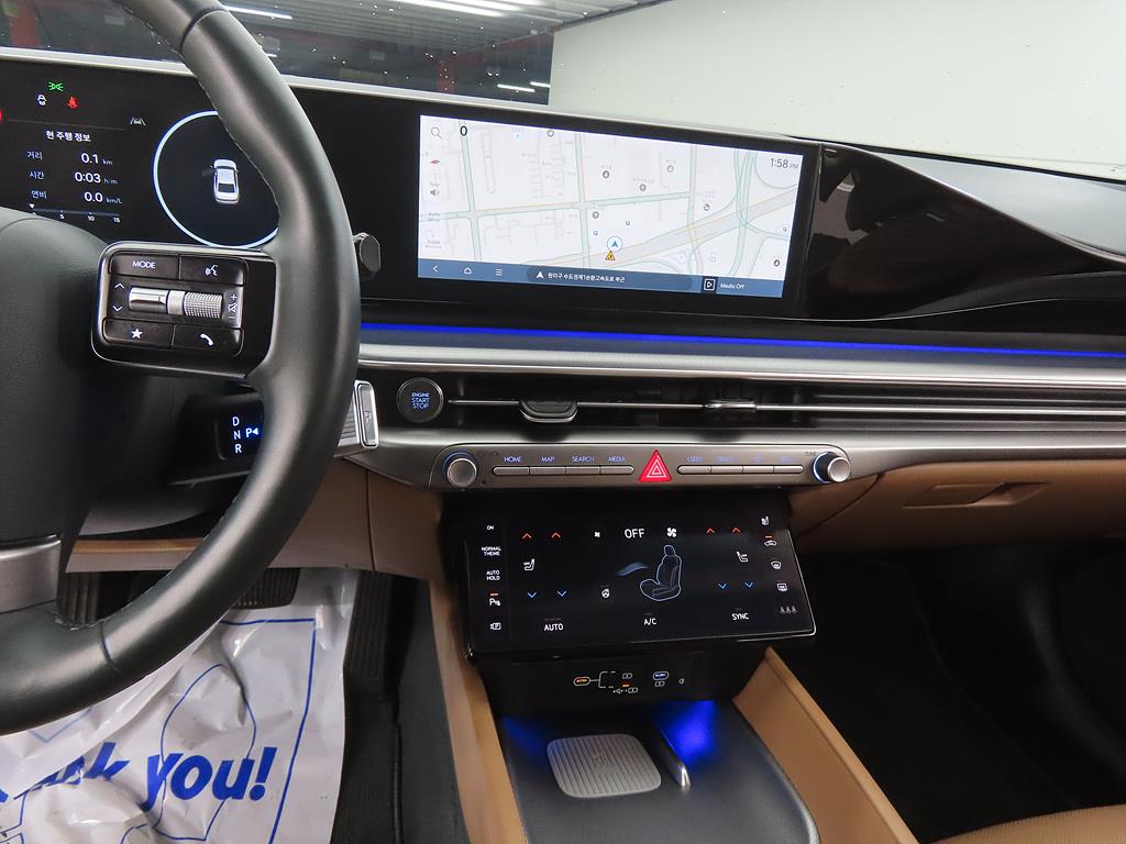 HYUNDAI Grandeur - Vista 10