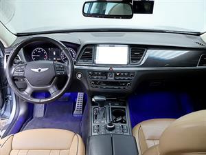 HYUNDAI Genesis - Vista 10