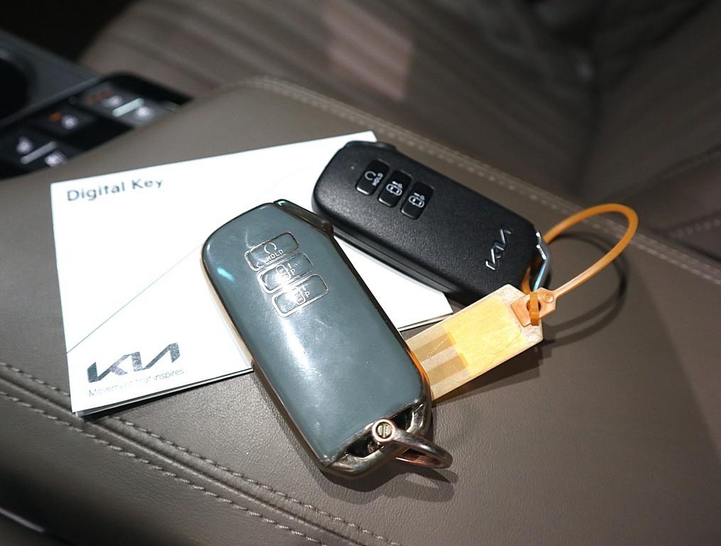 KIA K8 2023 Negro - Importación desde Corea - HF Imports Iquique - Foto 15