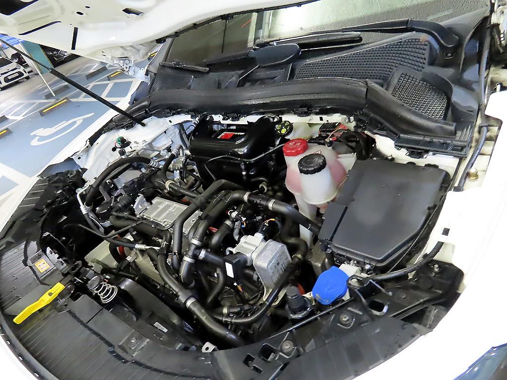 Mercedes Benz EQA 2022 Blanco - Importación desde Corea - HF Imports Iquique - Foto 19