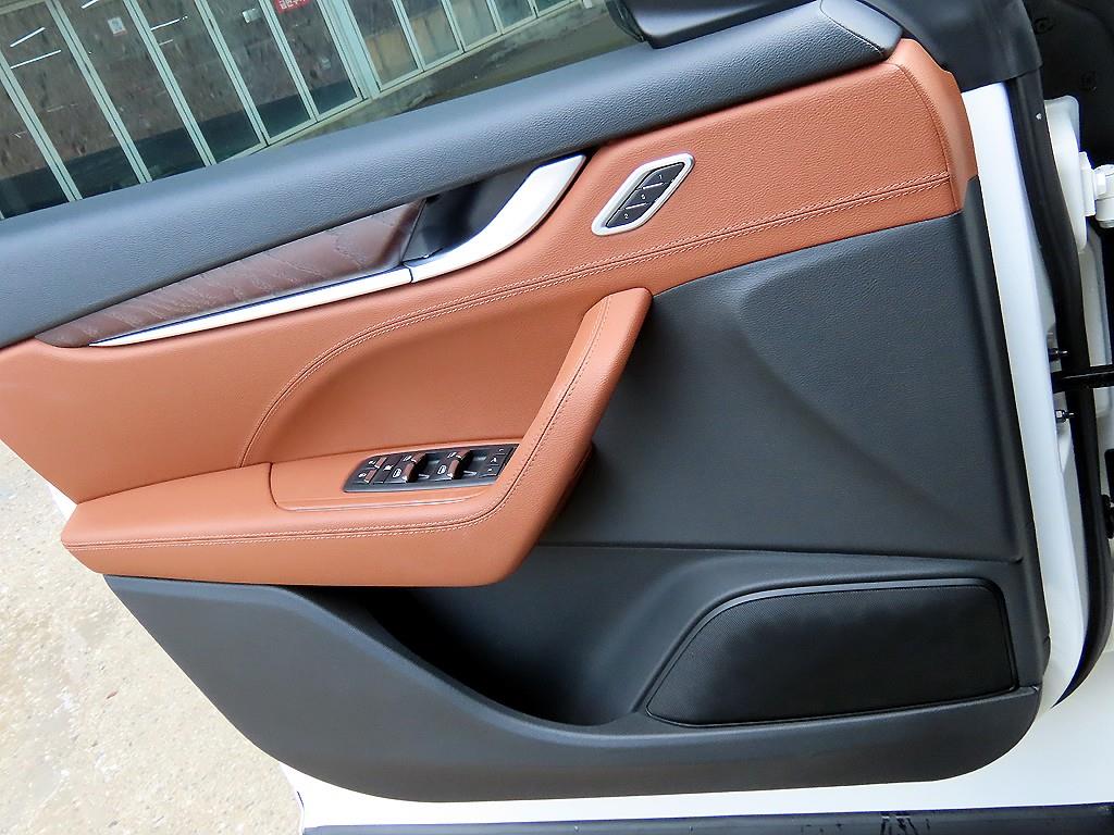 Maserati Levante - Vista 11