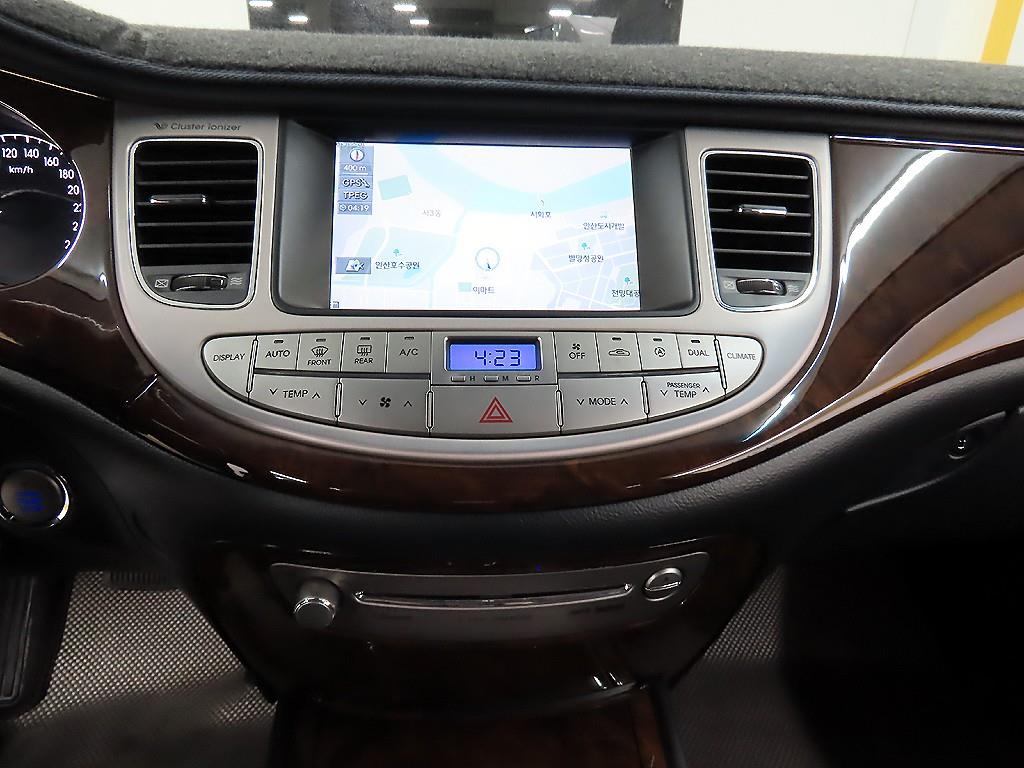 HYUNDAI Genesis 2010 Negro - Importación desde Corea - HF Imports Iquique - Foto 13