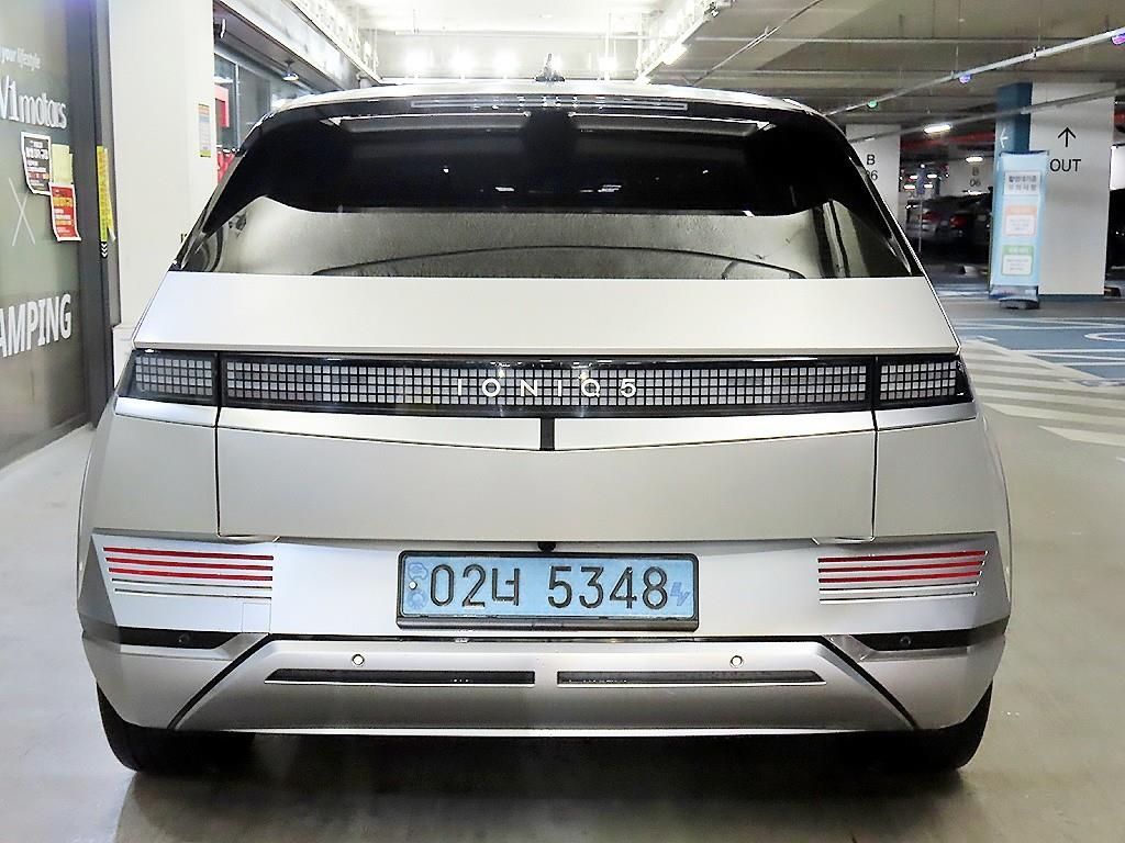 HYUNDAI Ioniq 5 - Vista 5