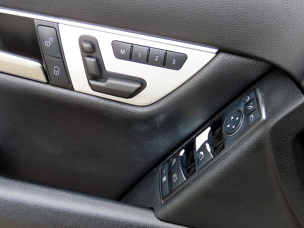 Mercedes Benz C Class - Vista 11