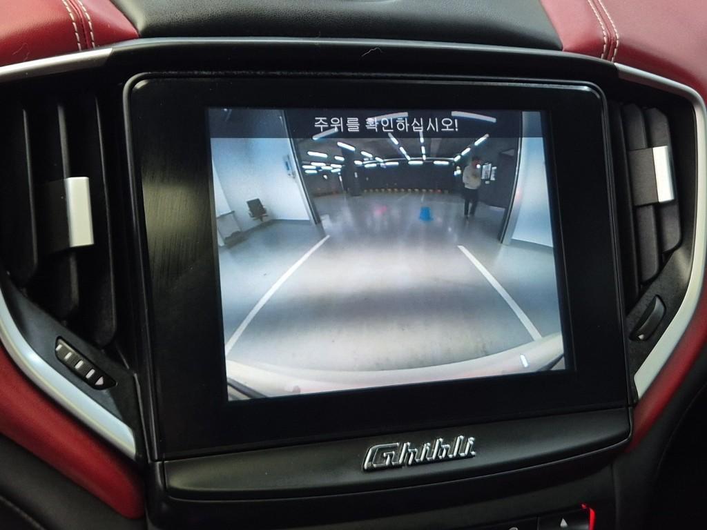 Maserati Ghibli 2021 Blanco - Importación desde Corea - HF Imports Iquique - Foto 15