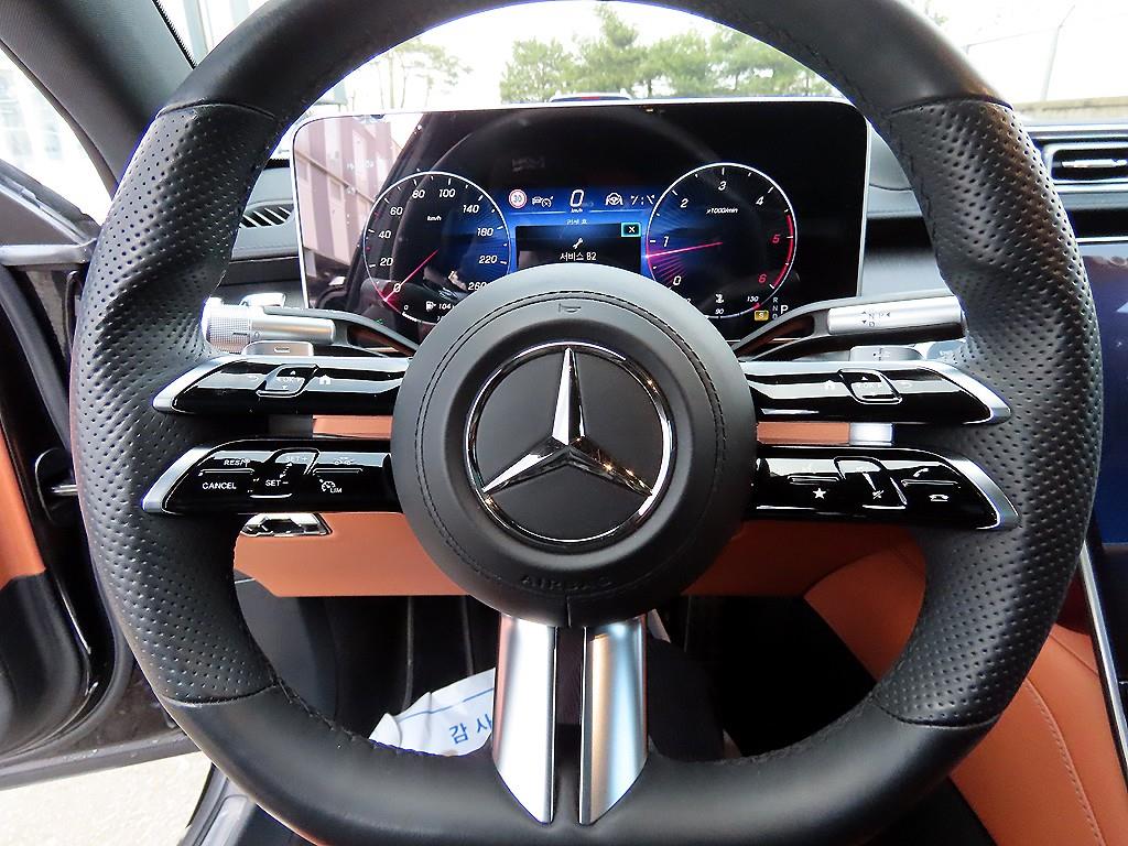 Mercedes Benz S Class - Vista 8