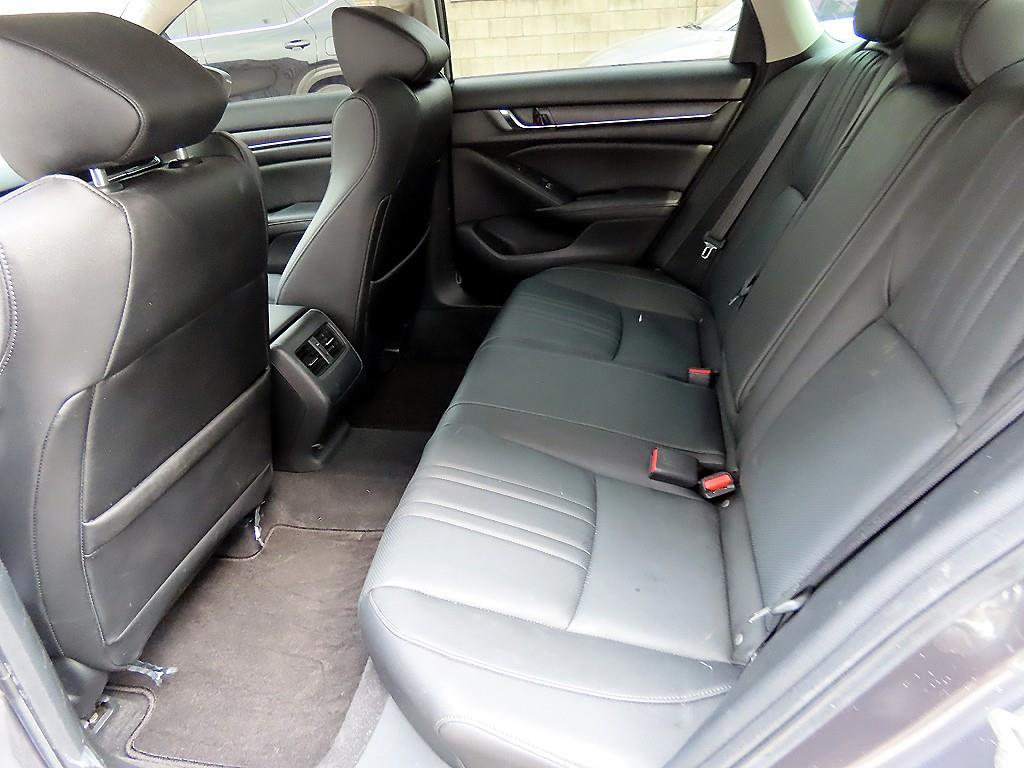 Honda Accord - Vista 6