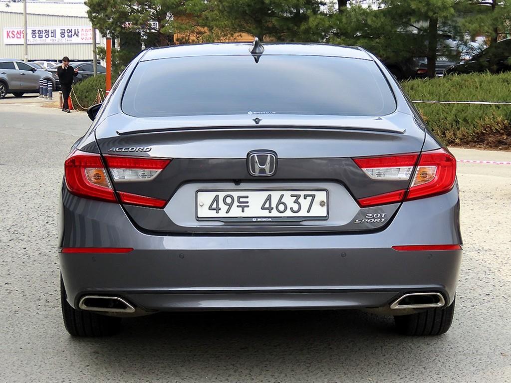 Honda Accord - Vista 4