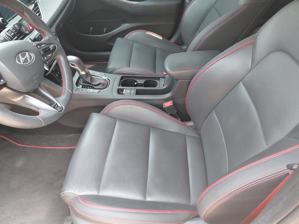 HYUNDAI i30 - Vista 7