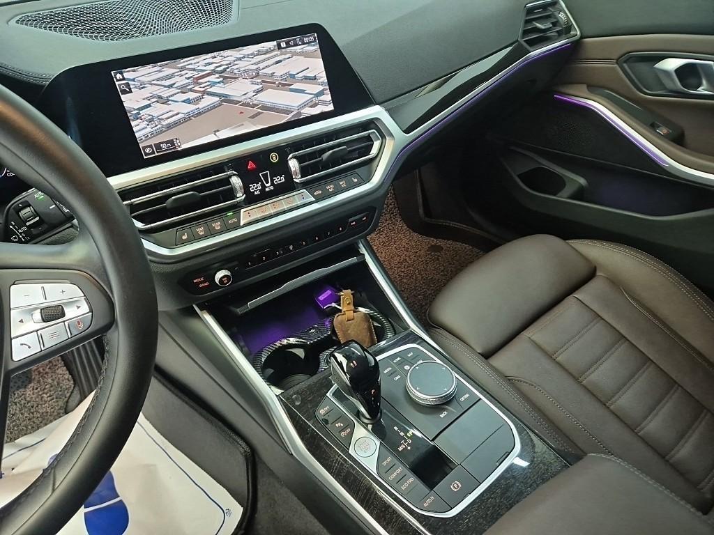 BMW 3 series - Vista 8