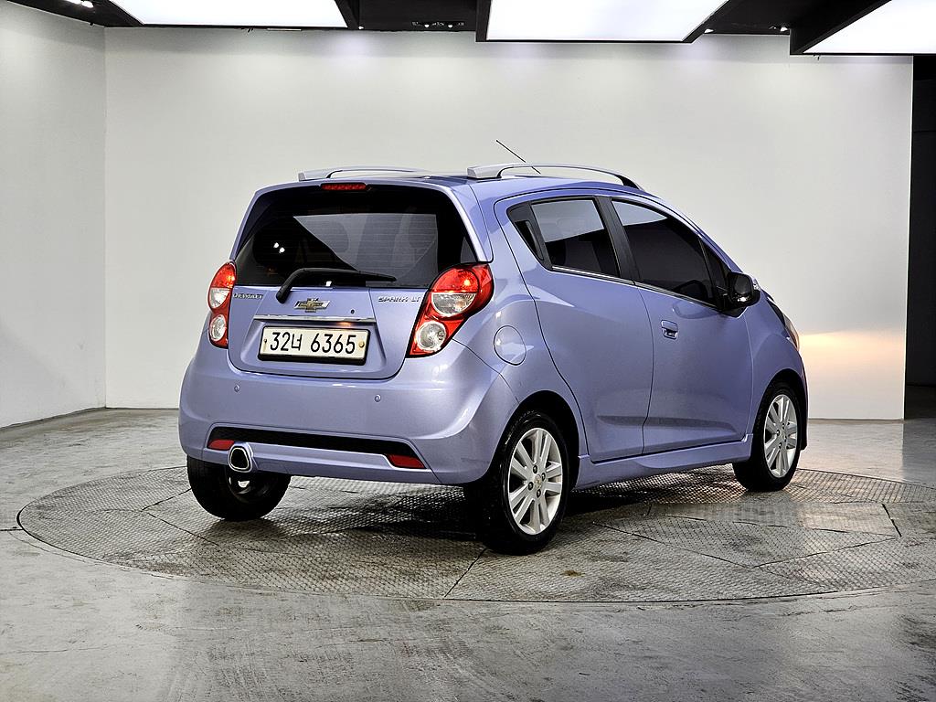 Chevrolet Spark - Vista 4