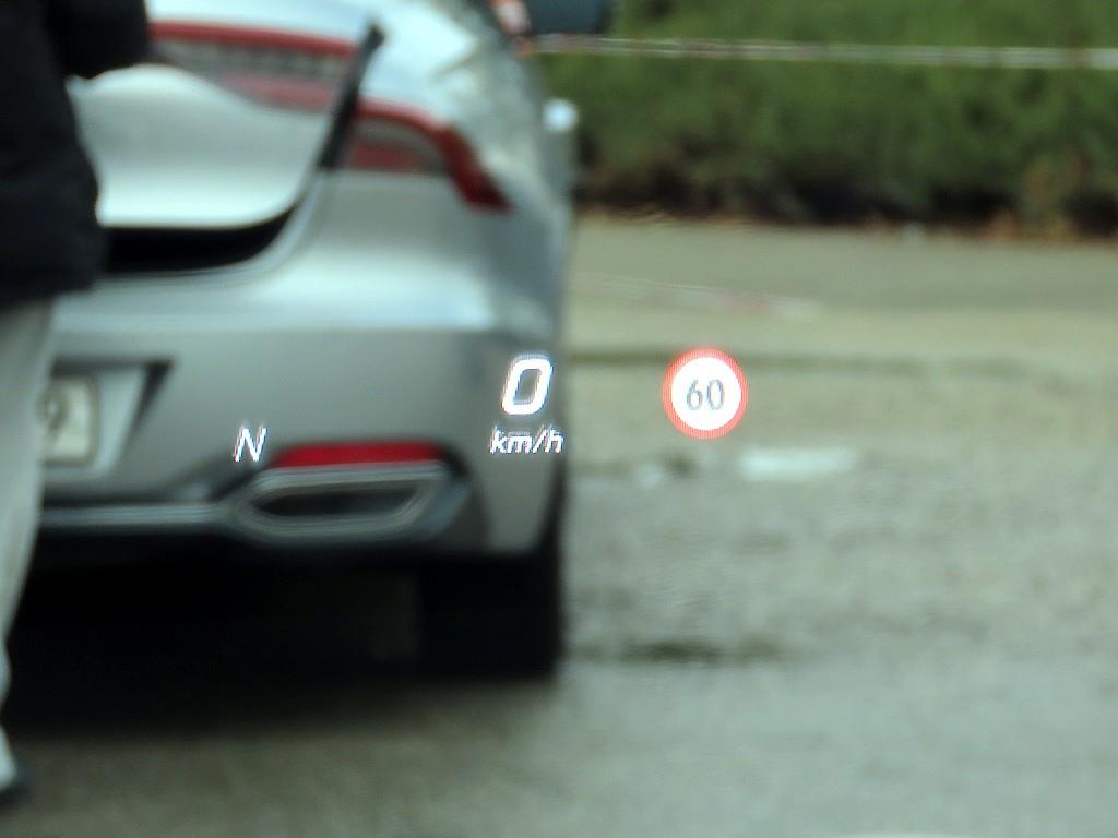 Mercedes Benz E class - Vista 10