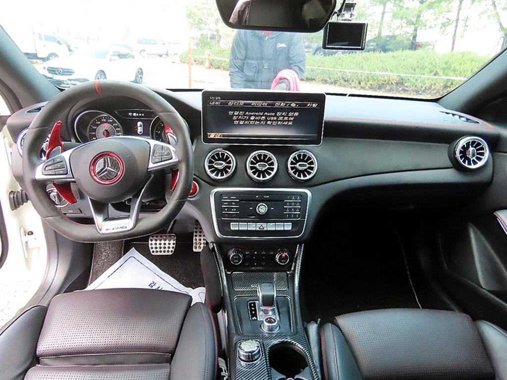 Mercedes Benz CLA Class - Vista 7