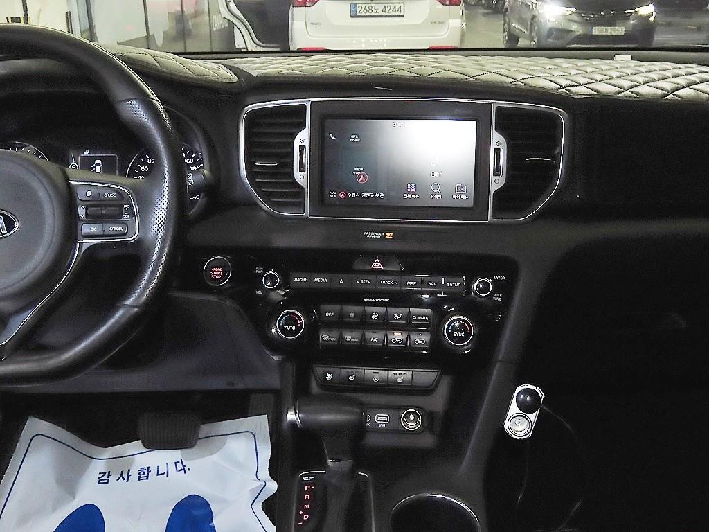 KIA Sportage - Vista 11