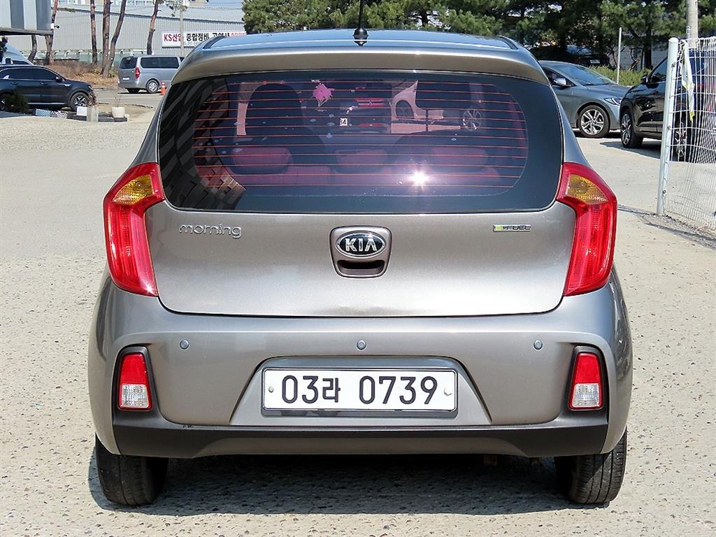 KIA Morning - Vista 4