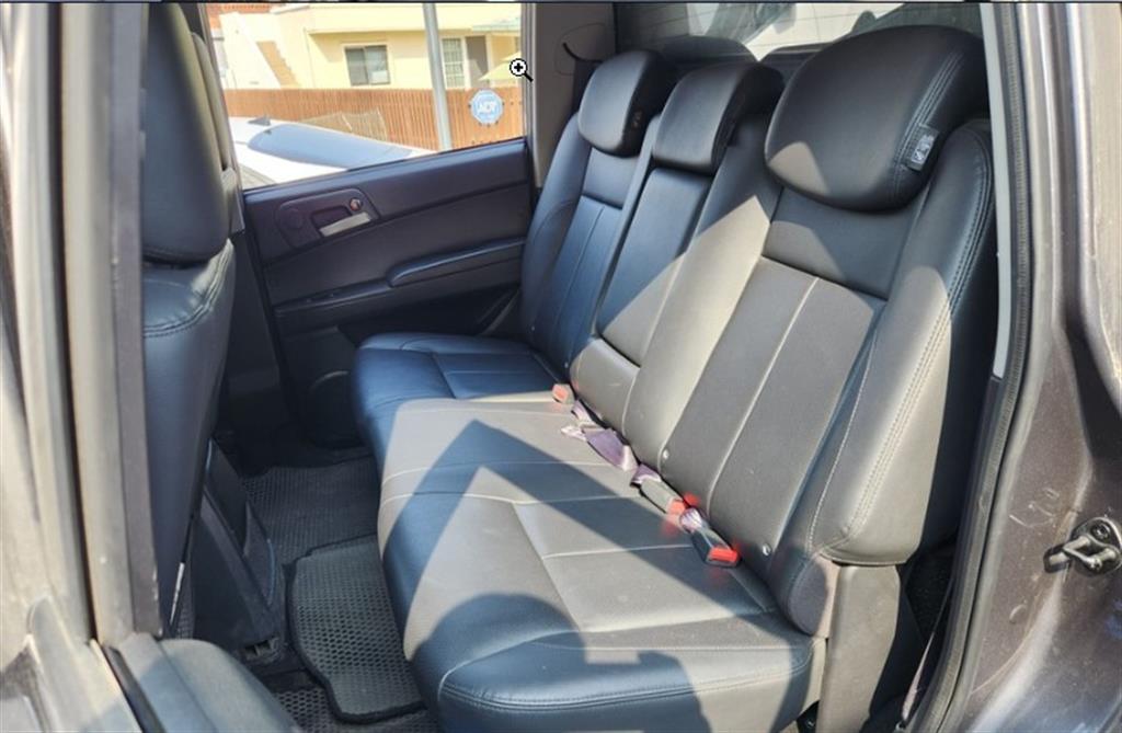 Ssangyong Korando - Vista 5