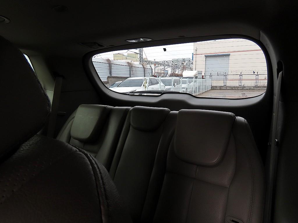 KIA Carnival - Vista 7