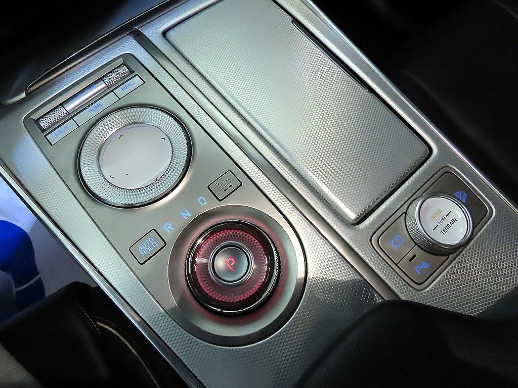 Genesis GV80 - Vista 12