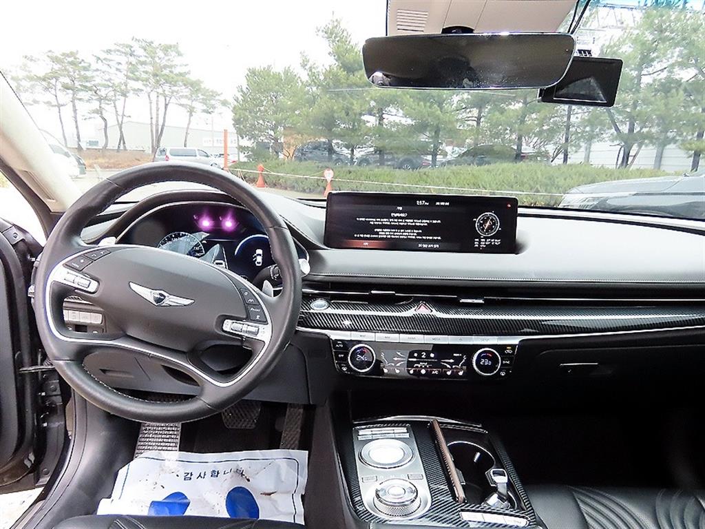 Genesis G80 - Vista 7