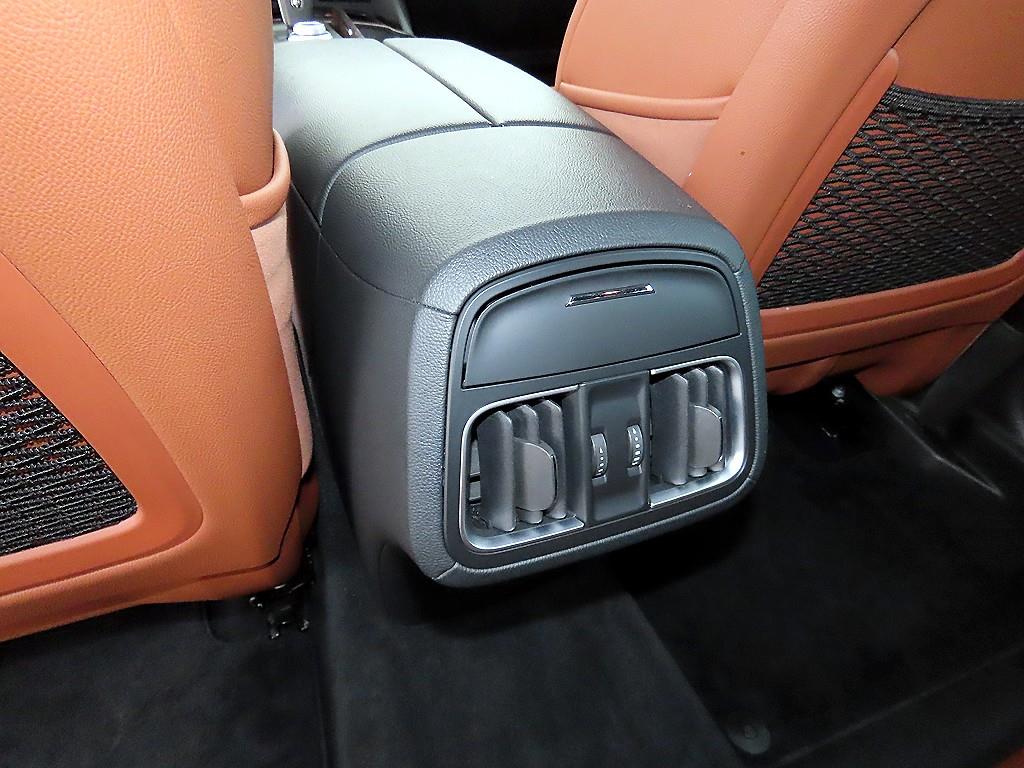 Maserati Levante 2022 Blanco - Importación desde Corea - HF Imports Iquique - Foto 16