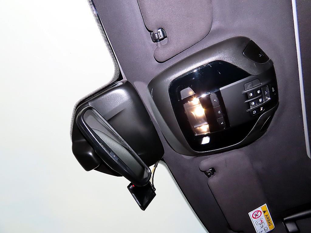 Maserati Levante 2022 Blanco - Importación desde Corea - HF Imports Iquique - Foto 15