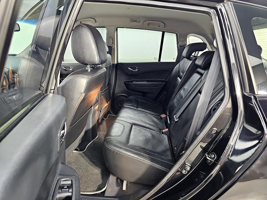 SAMSUNG QM5 - Vista 9